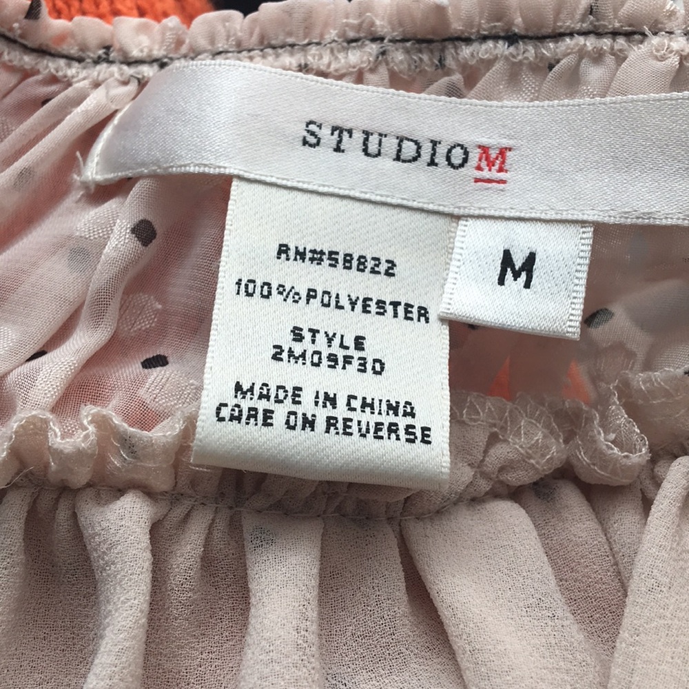 Studio M Top - Picture 5 of 5